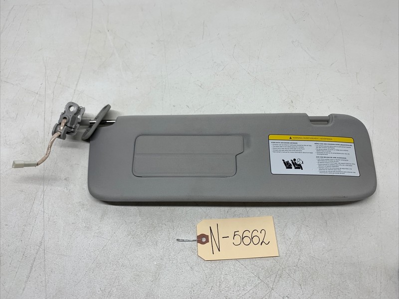 Tesla Model Y Left Sunvisor 1490405-01-A N-5662 B21