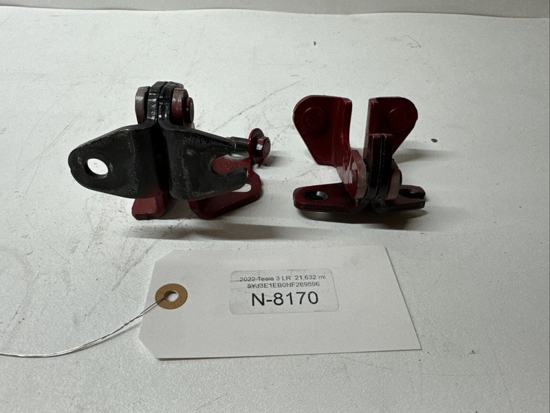 17-23 Tesla Model 3 REAR LEFT Side Door Upper Lower Hinge 1091331-00 8170 B74