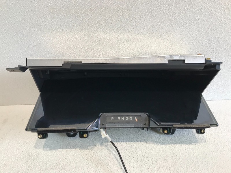 98-02 LINCOLN CONTINENTAL CLUSTER SPEEDOMETER OEM F80F-10849-AF