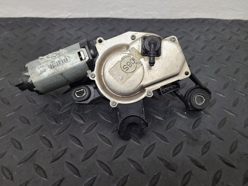 02-08 Audi A4 Rear Windshield Wiper Motor OEM 8E9-955-711-E