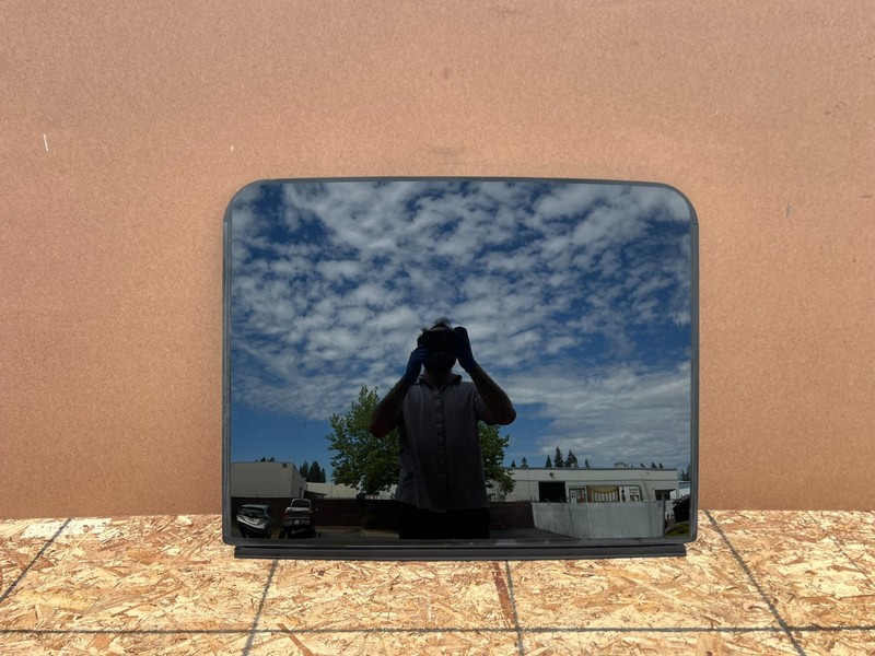 GENESIS GV70 22-26 OEM ROOF PANORAMIC SUNROOF REAR GLASS ASSEMBLY