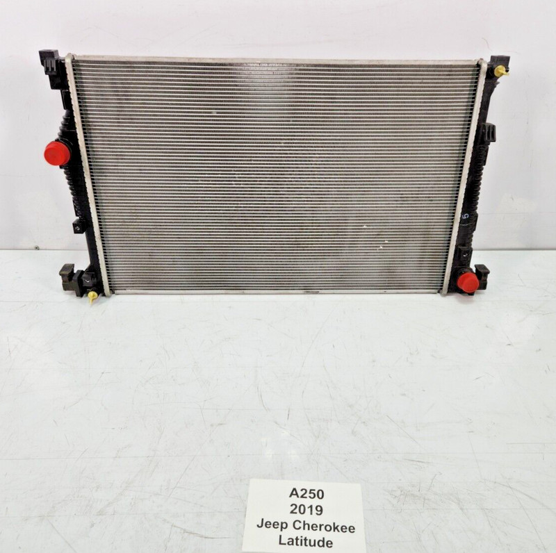 ✅ 19-22 OEM Jeep Cherokee Latitude 3.2L Engine Water Coolant Cooling Radiator