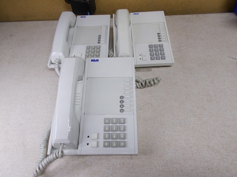 Rolm 9208/2 Corded Digital Office Phones, White, Lot of 3 *FREE SHIPPING*