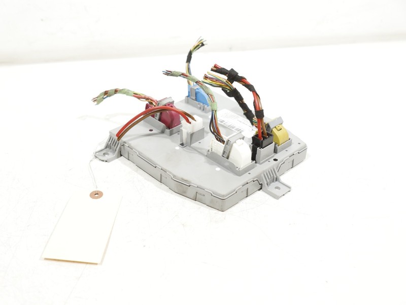 2015-2018 Mercedes W205 C300 AMG SAM Signal Lamp Control Module OEM 62K