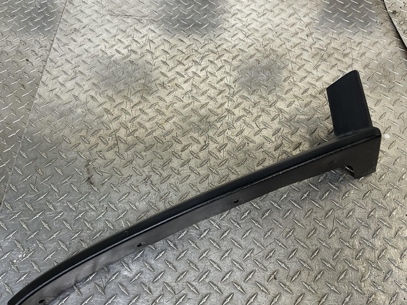 2003-2009 Hummer H2 Front Driver Left Fender Trim Oem Tested
