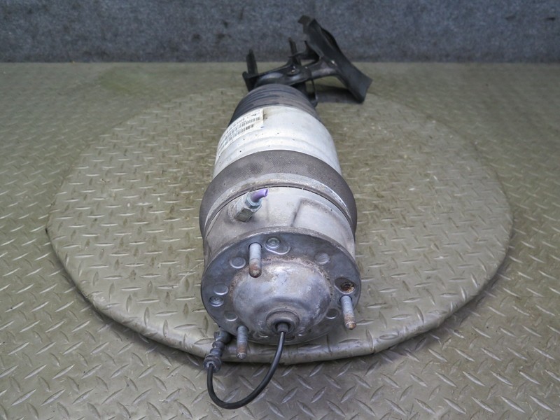 11-18 PORSCHE CAYENNE 958 4.8L TURBO FRONT LEFT AIR RIDE SHOCK STRUT ABSORBER