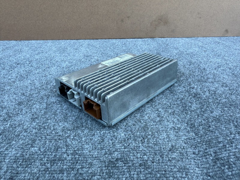 FORD MUSTANG GT 2018-2023 OEM AMPLIFIER AMP AUDIO SYSTEM ASSEMBLY