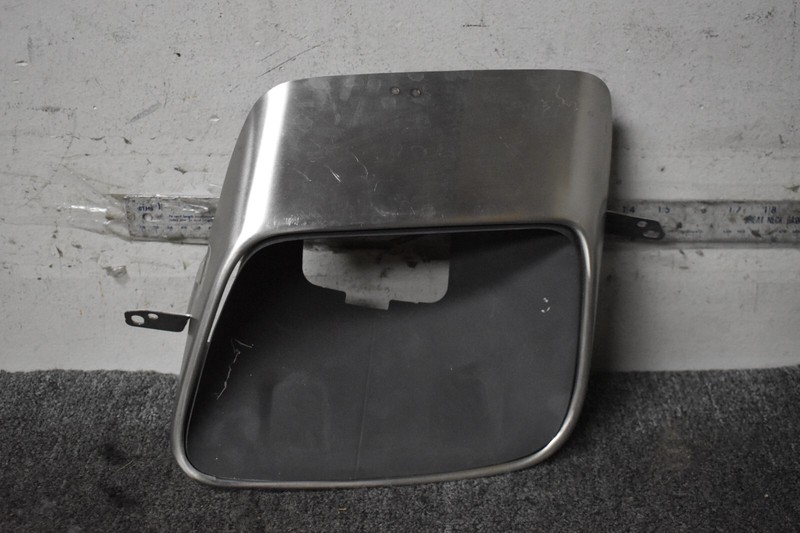 LAND ROVER HSE REAR LEFT EXHAUST TIP 2013-2019 FACTORY OEM 0418 2275 1117