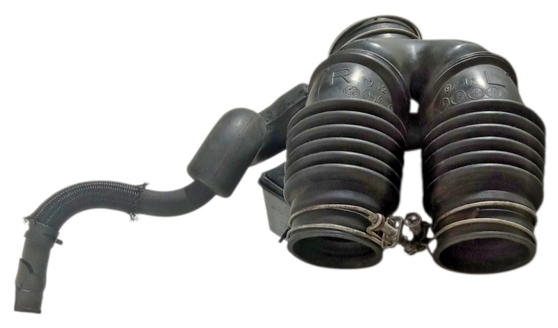 1999 2003 Lexus RX RX300 3.0L Air Intake Air Cleaner Hose Line OEM 1788020080