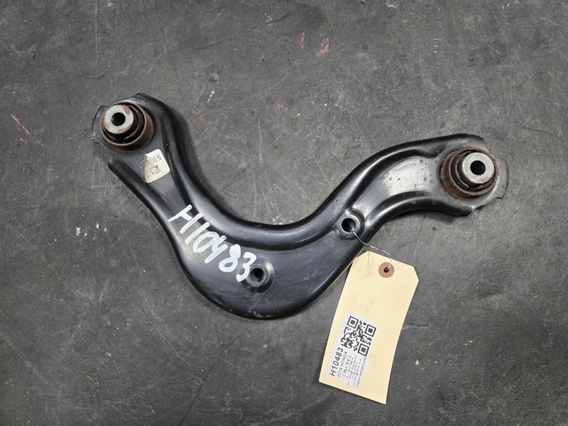 Rear Right Upper Control Arm 2019 Honda CR-V 52510-TLA-A01 2017 2018 2020 - 2025