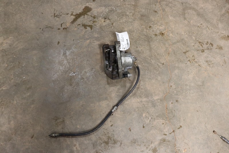 2013-2019 NISSAN SENTRA 1.8L FRONT RIGHT PASSENGER SIDE BRAKE CALIPER OEM