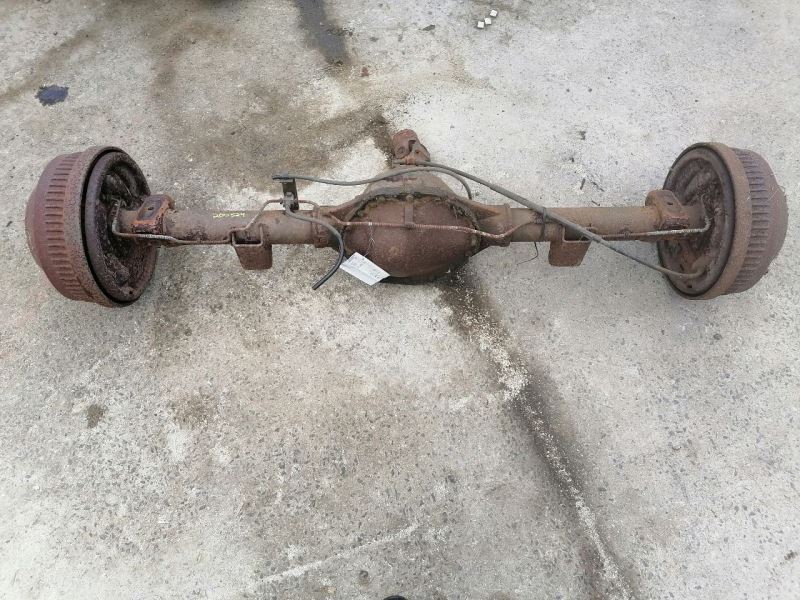 Rear Axle Semi-floating Axle 13" Brakes Fits 96-02 EXPRESS 2500 VAN 1454861