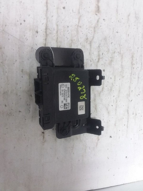 Network Gateway Control Module Behind Radio Fits 18-23 CHALLENGER 68293147AC