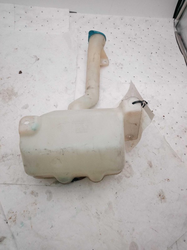 2002 Honda Odyssey Washer Fluid Reservoir OEM 76840S0XA01 Brown 166k Miles
