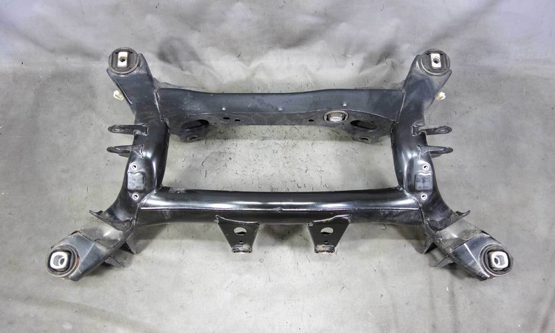 2013-2017 BMW F30 3-Series F22 4-Cyl N20 NM26 Rear Axle Sub Frame Carrier OEM