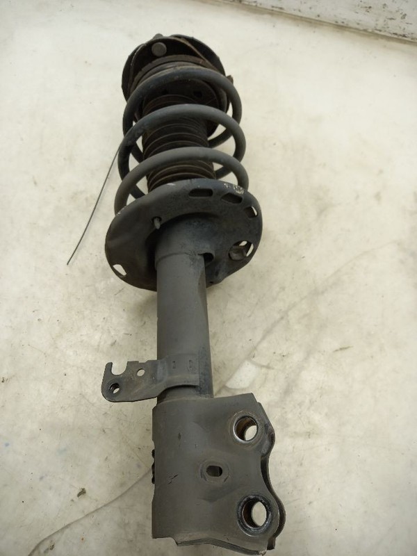 14-19 TOYOTA COROLLA FRONT DRIVER LEFT STRUT WITH SPORT SUSPENSION