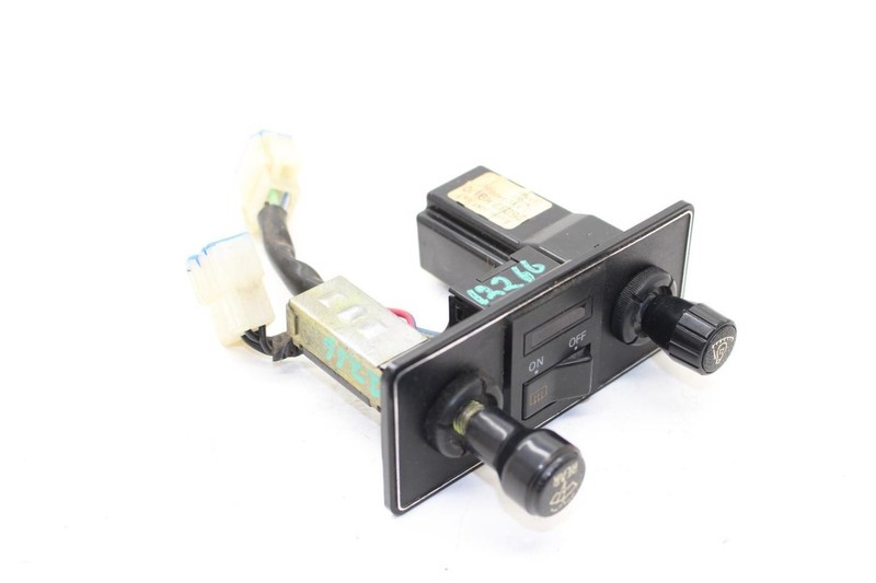 Instrument Dimmer Switch with Defrost Fits 79-83 280ZX 25282H9100
