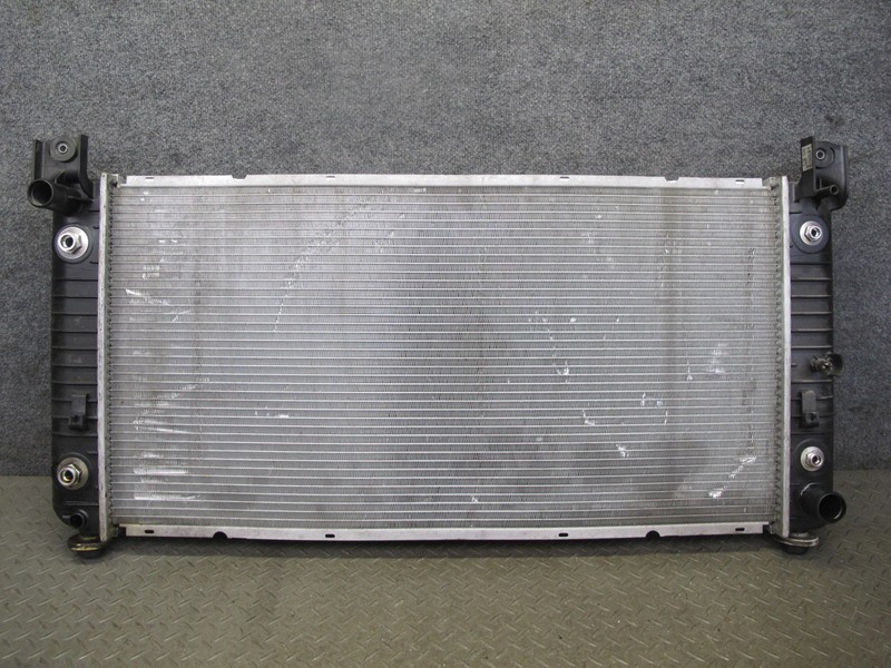 2008-2009 HUMMER H2 ENGINE COOLING RADIATOR