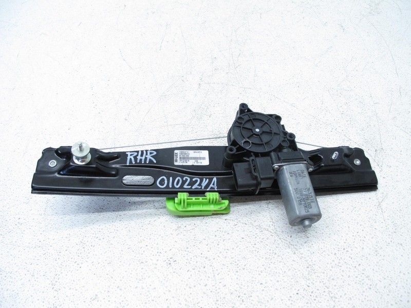15-23 MINI COOPER S F55 4 DOOR WINDOW REGULATOR MOTOR REAR RIGHT OEM 010224A