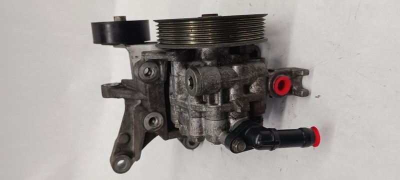 13-'14 SUBARU LEGACY Steering Pump 2.5L 92k miles OEM 1 Year Warranty!