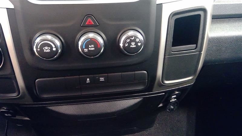 RAM1500 2016 Temperature Control 3305186