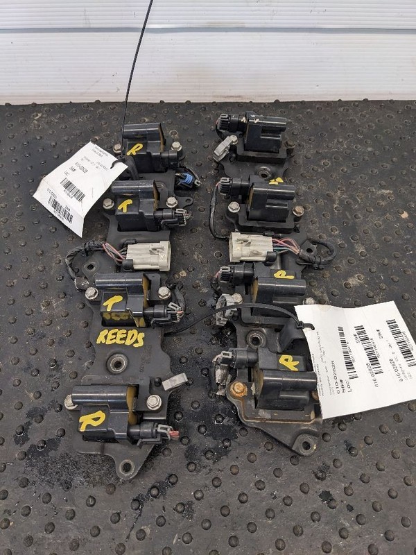 Coil/Ignitor Classic Style ID 12558693 99-07 SIERRA 1500 PICKUP PAIR1190416