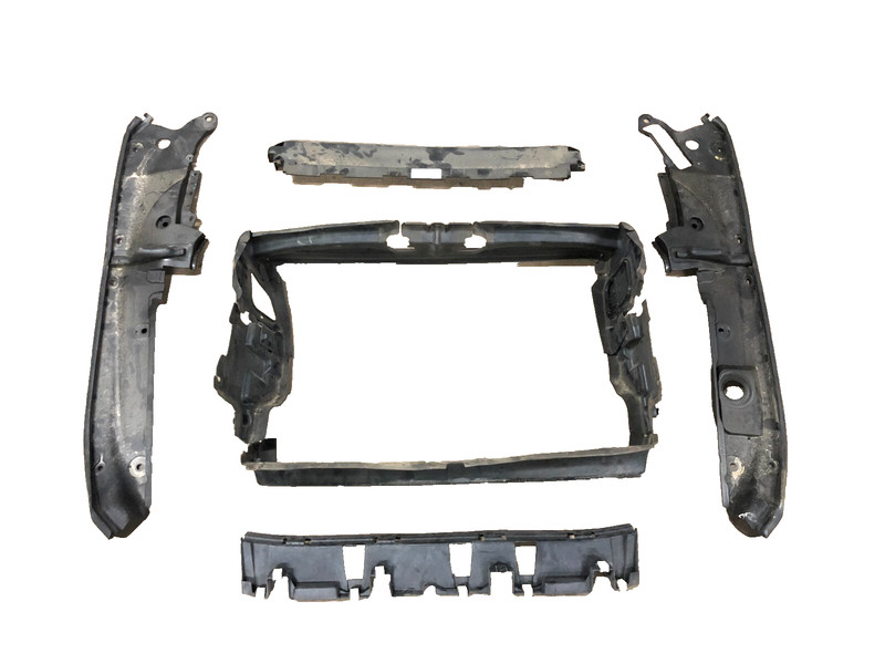 OEM 16-19 BMW 7 SERIES 740I G11 G12 RADIATOR SHROUD DEFLECTOR RETAINER #A0.01