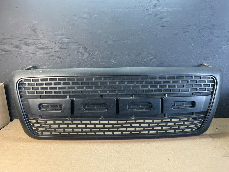 2004 to 2008 Ford F150 F-150 Front Upper Grill Grille Aftermarket AD0194 DG