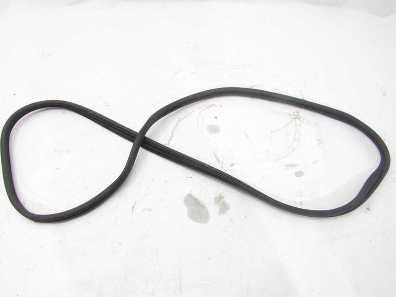 Kia Sportage SX 2023 Front Left Driver Door Weatherstrip Rubber Seal 21-25 ;#3