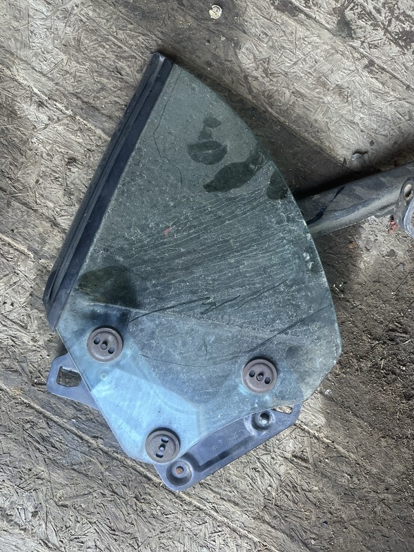 96-99 MITSUBISHI ECLIPSE SPYDER 2G LH REAR QUARTER WINDOW GLASS W/ FRAME
