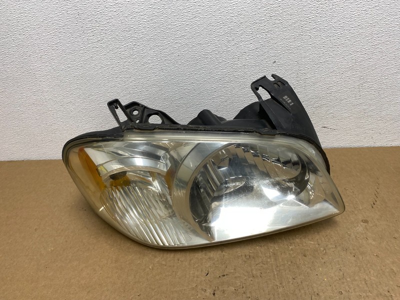 2005 - 2006 Mazda Tribute Right Passenger Rh Headlight Oem AC1365 DW
