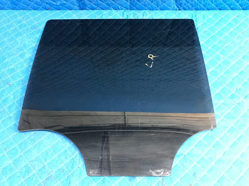 15-20 Cadillac Escalade Rear Left Driver Door Window Glass Panel OEM