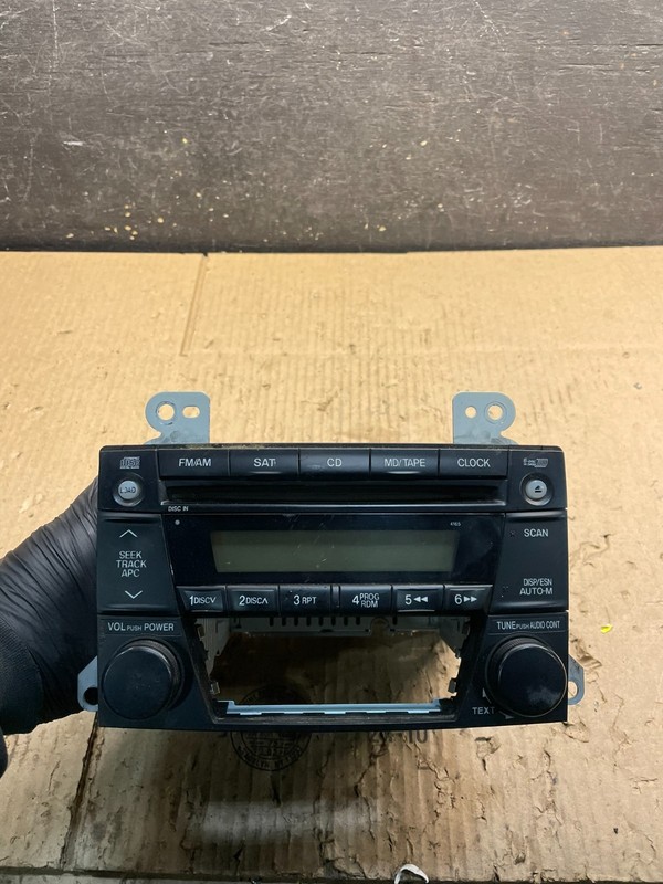 2006 Mazda MPV Stereo AM/FM Radio CD PLAYER OEM V8847 DG