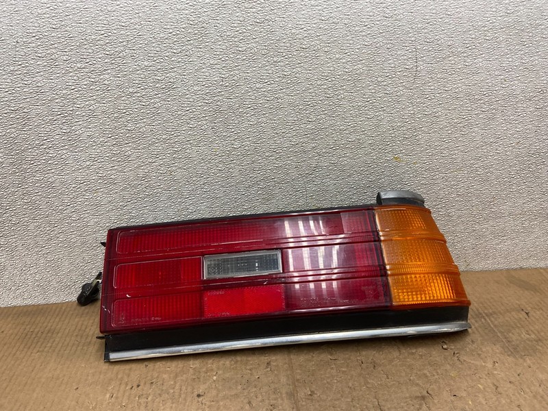 1985 to 1986 Toyota Camry Passenger Right Side Tail Light OEM AA7200