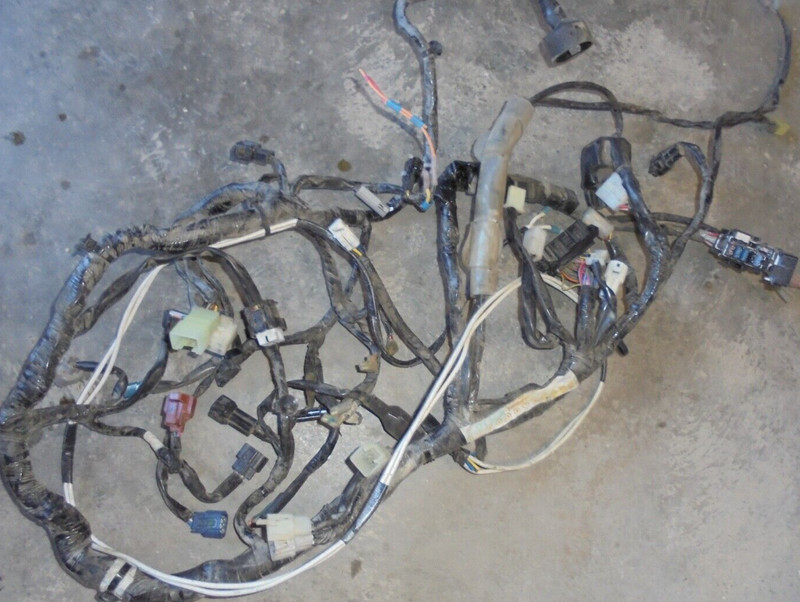 2016 Yamaha YZFR3 YZF R3 YZFR 300 R300 Electrical Wire Harness Loom Wiring Plug