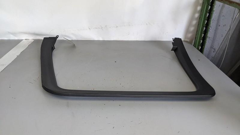 Rear Right Door Window Frame Molding 2020 Ford Expedition JL1B-7825514-A 18 - 21