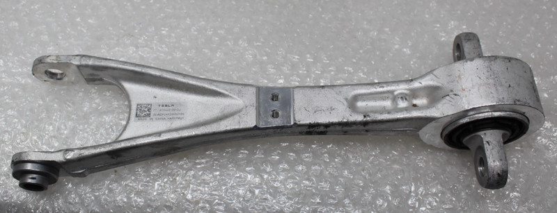 Genuine 2021-2024 Tesla Model S / X Rear right upper fore link OEM 1420422-99-C