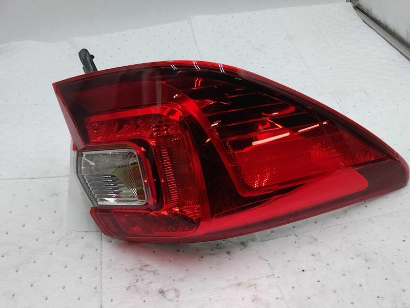 2018 Subaru Legacy Left Tail Light Assembly Silver OEM 184849 89K Miles