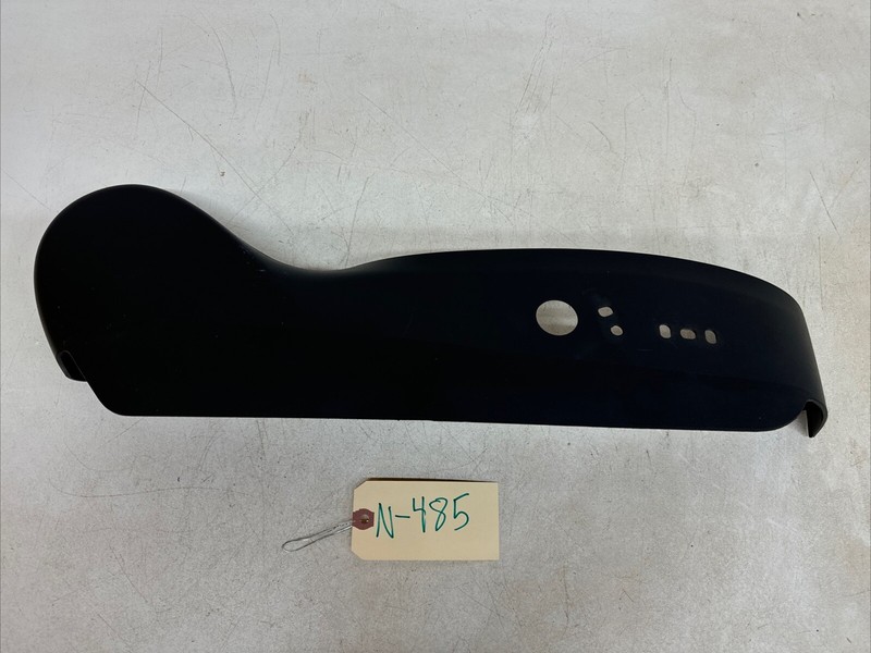 ⚡️17-21 TESLA MODEL Y/3 FRONT RIGHT SEAT RAIL TRIM COVER 1098348-00-F 485 B56