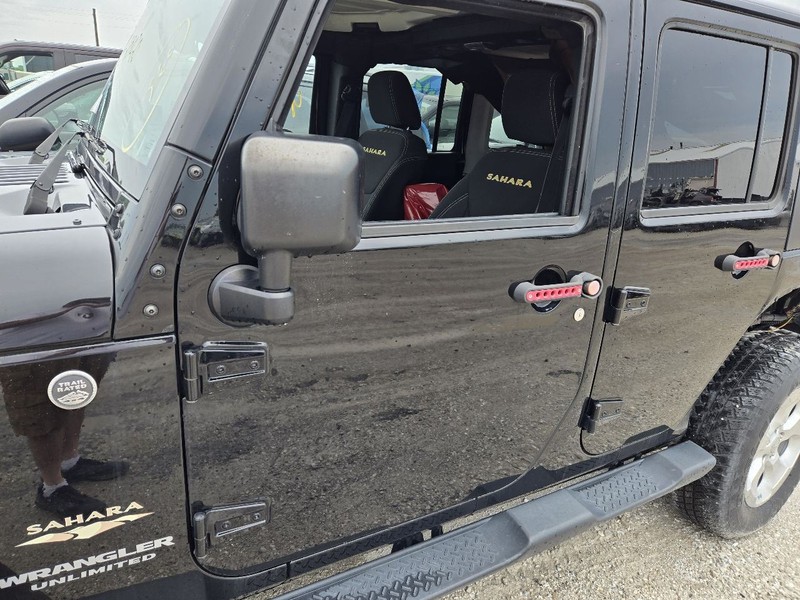 Driver Front Door VIN W 6th Digit Jk Body Full Door Fits 11-18 WRANGLER 3532057
