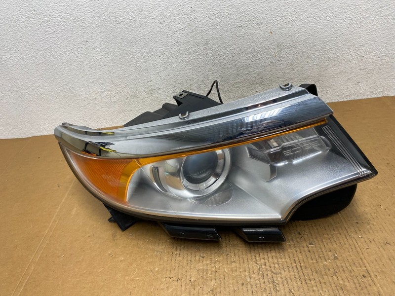 2011 to 2014 Ford Edge Front Right Passenger Headlight Xenon HID Oem AE1229 DW