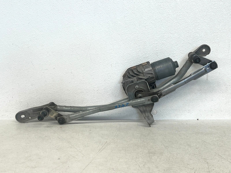 ⭐2012-2018 BMW M6 6-SERIES FRONT WINDSHIELD WIPER LINKAGE MOTOR ASSY OEM LOT2497