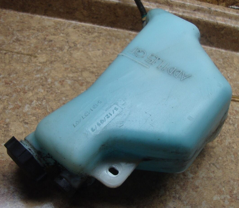 1996 Polaris RMK XLT Indy Triple Snowmobile Engine Oil Tank Container Reservoir
