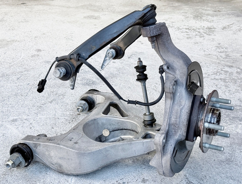 ✅ 13-24 RAM 1500 4th 2WD OEM FRONT RIGHT SUSPENSION ASSY CONTROL ARM KNUCKLE 36K
