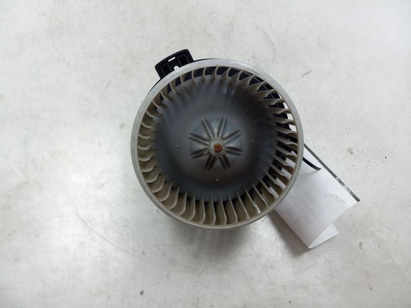 03-07 LEXUS GX470 4.7L 4WD AT REAR AC BLOWER MOTOR