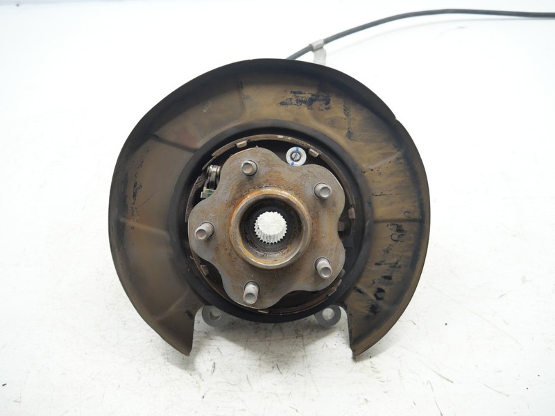 2003-2010 Infiniti G35 Right Rear Knuckle Hub Assembly RH 43018-AL50A OEM