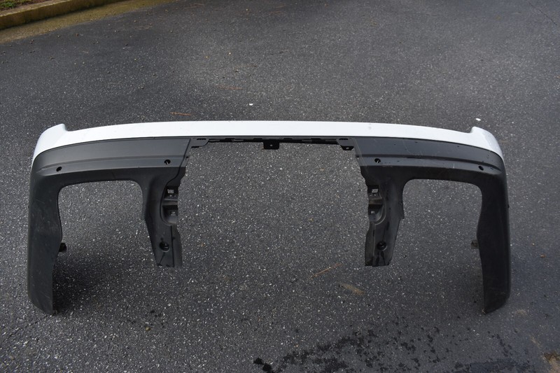 2014-2018 RNAGE ROVER HSE REAR BUMPER FACTORY OEM LOCAL PICKUP