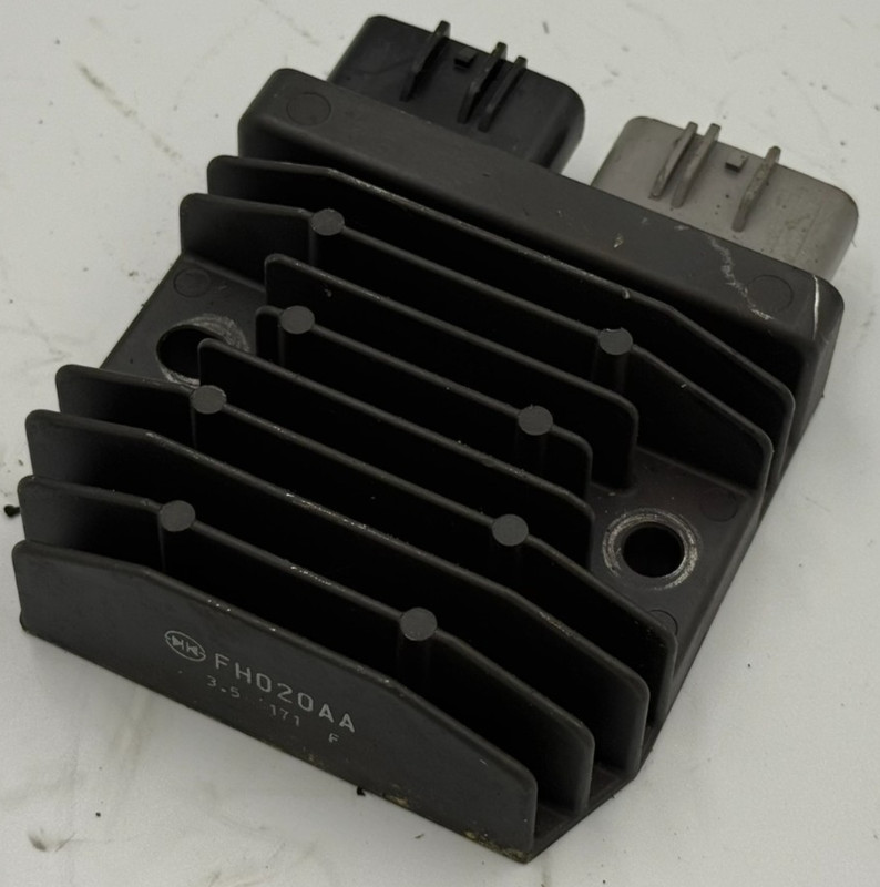 2014 Honda CBR500R Voltage Regulator Rectifier Electrical CBR500 R CBR 500 500R