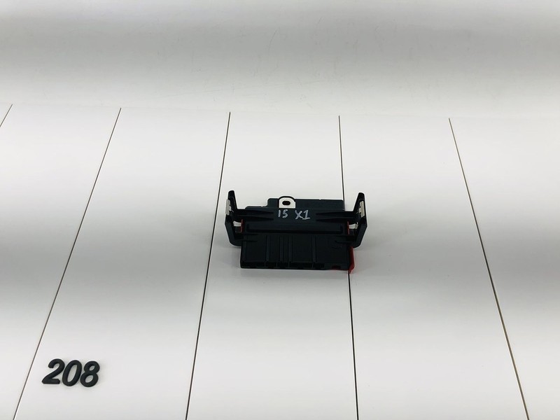 13-15 BMW X1 E84 2.0L L4 N20 GAS ENGINE BATTERY POSITIVE DISTRIBUTION BOX OEM