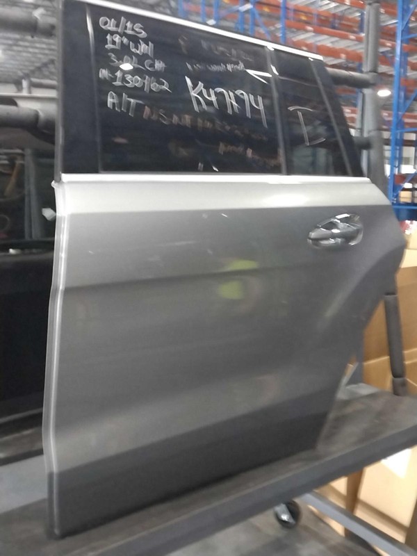 2015 MERCEDES GL-CLASS Left Door SILVER Used OEM 585961 4DR SUV 130K Miles